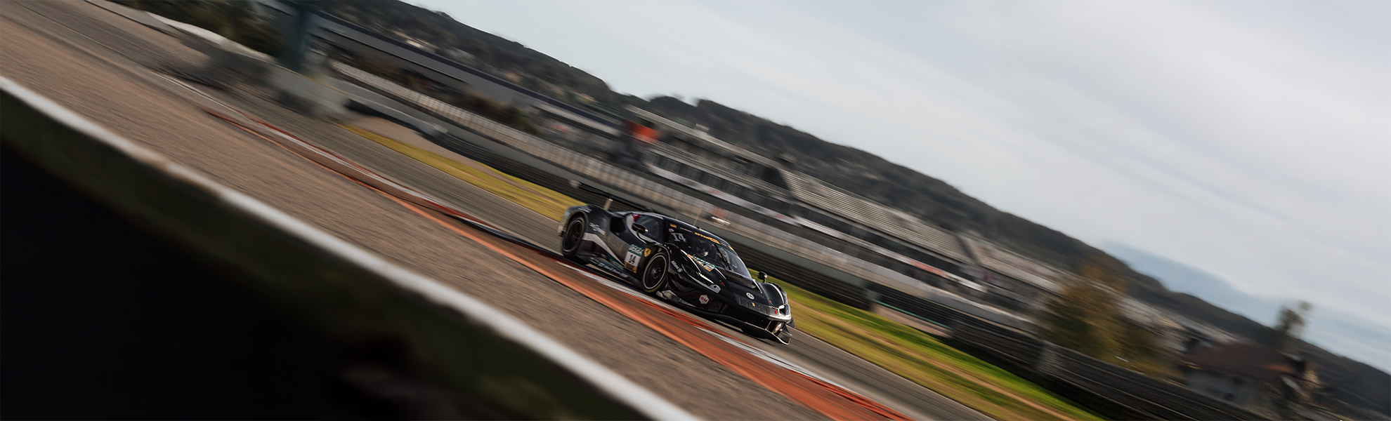 DTM Ferrari 296 GT3 von Emil Frey Racing auf dem Circuit Ricardo Tormo Valencia bei einem Test.