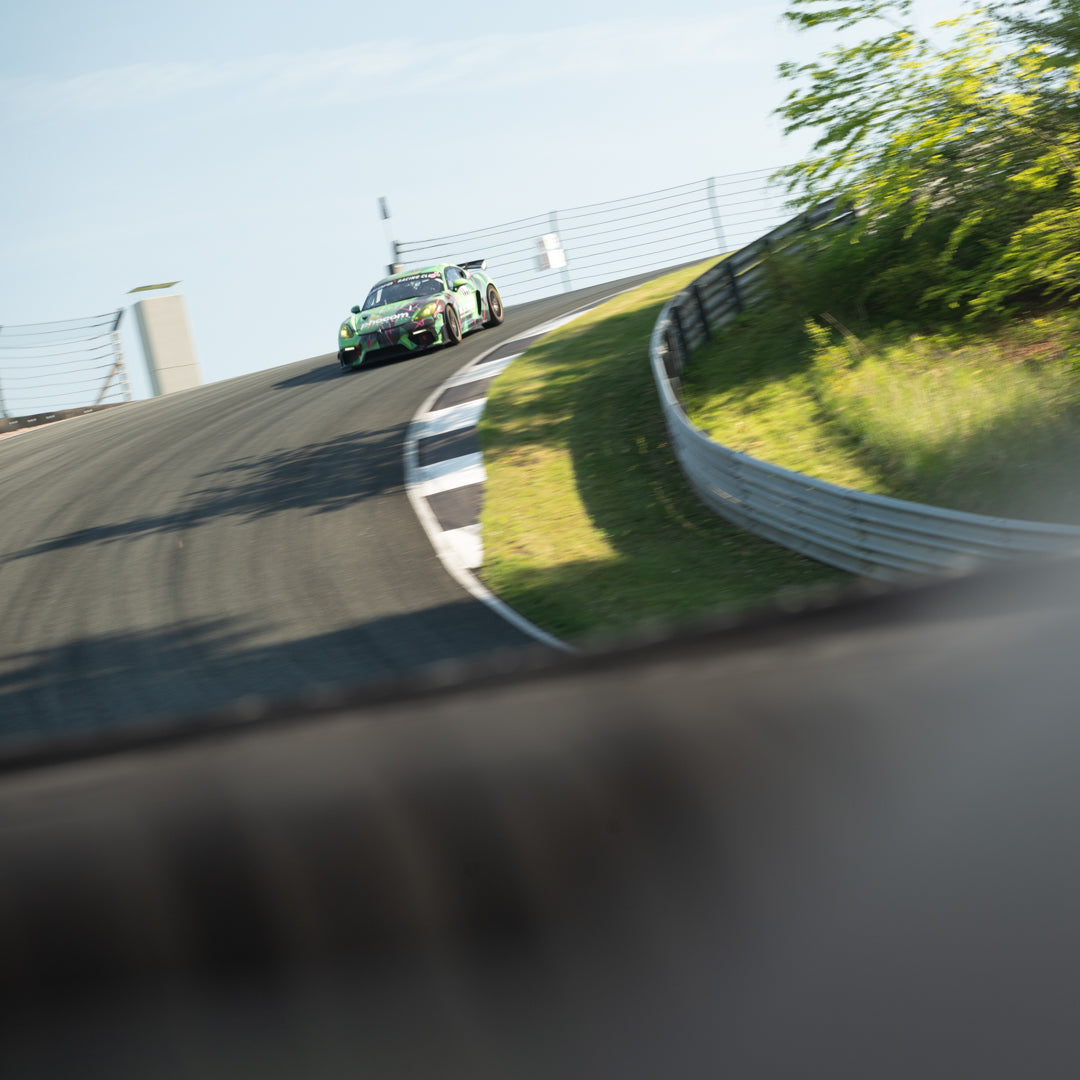 Porsche Cayman GT4 CS in der Mausefalle des Bilster Berg Driving Resorts bei einem Trackday für Rennwagen.